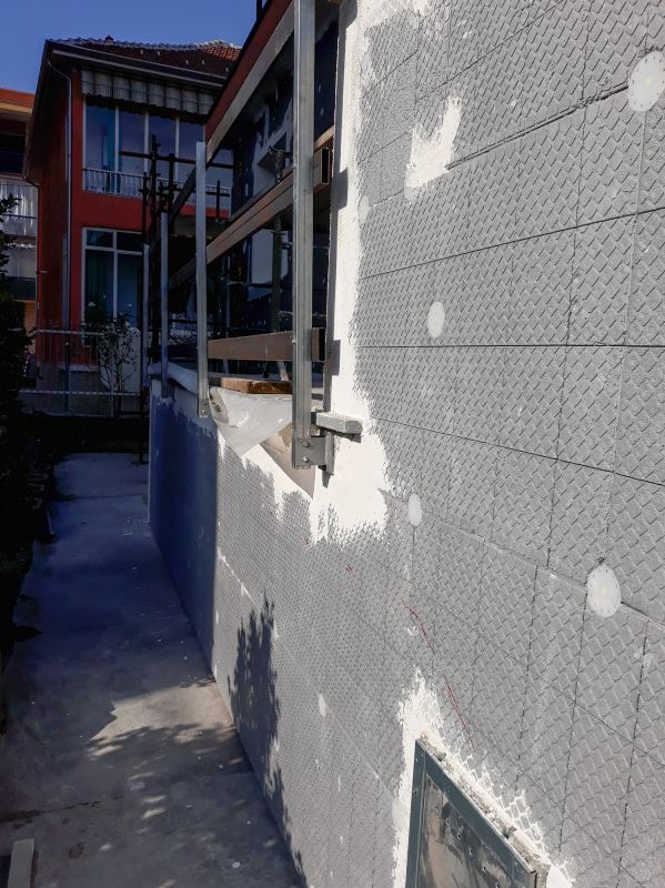 Eifs Siding Repair in Sacramento, CA